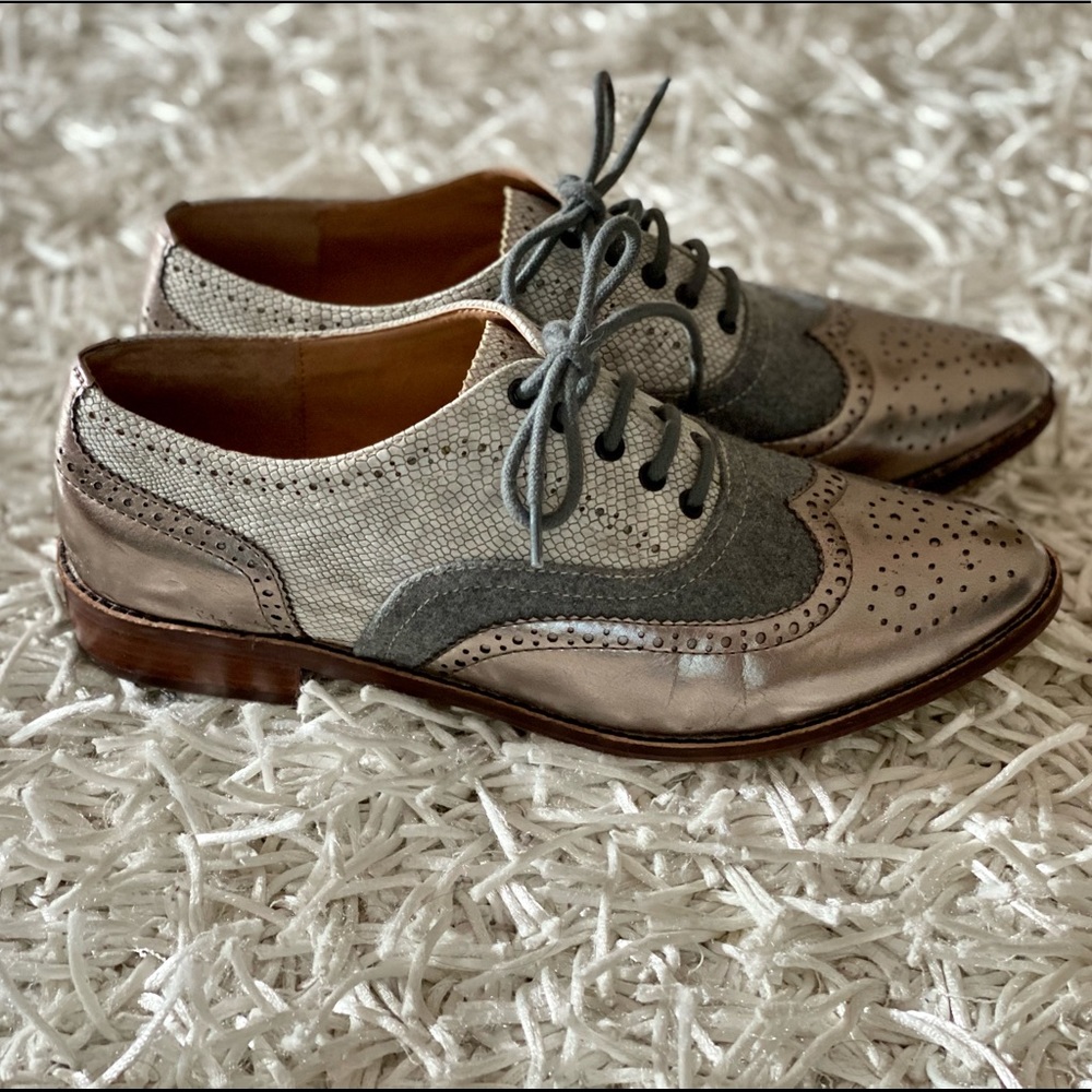 Steve Madden Metallic Oxfords